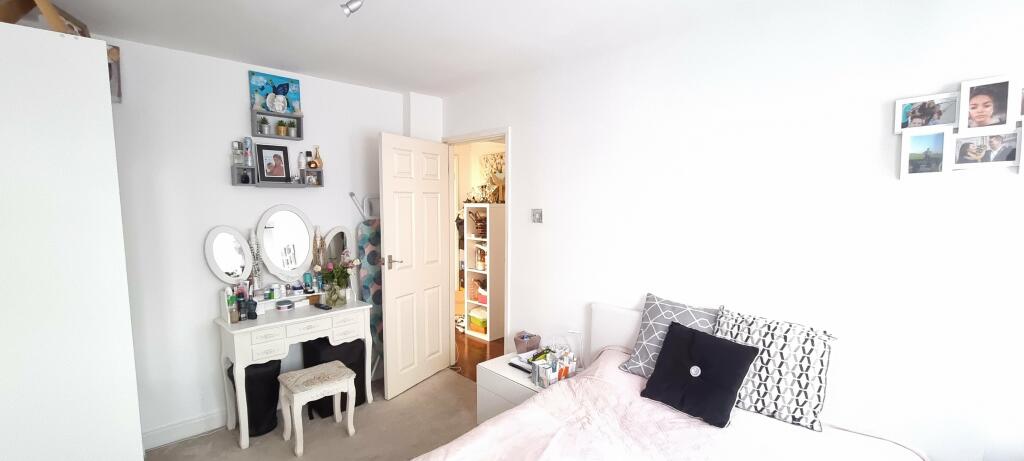 Bedroom 1(1)