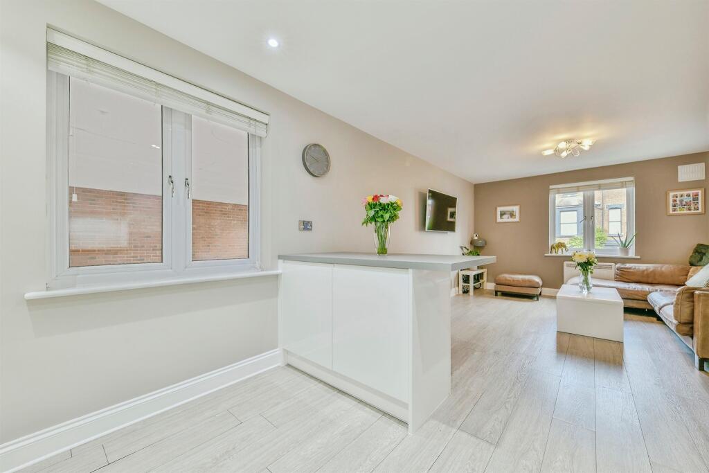 Open Plan Kitchen/Living