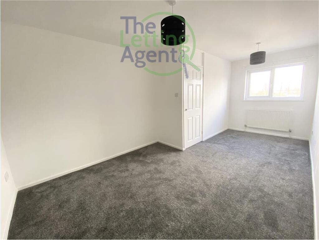 1st Double Bedroom