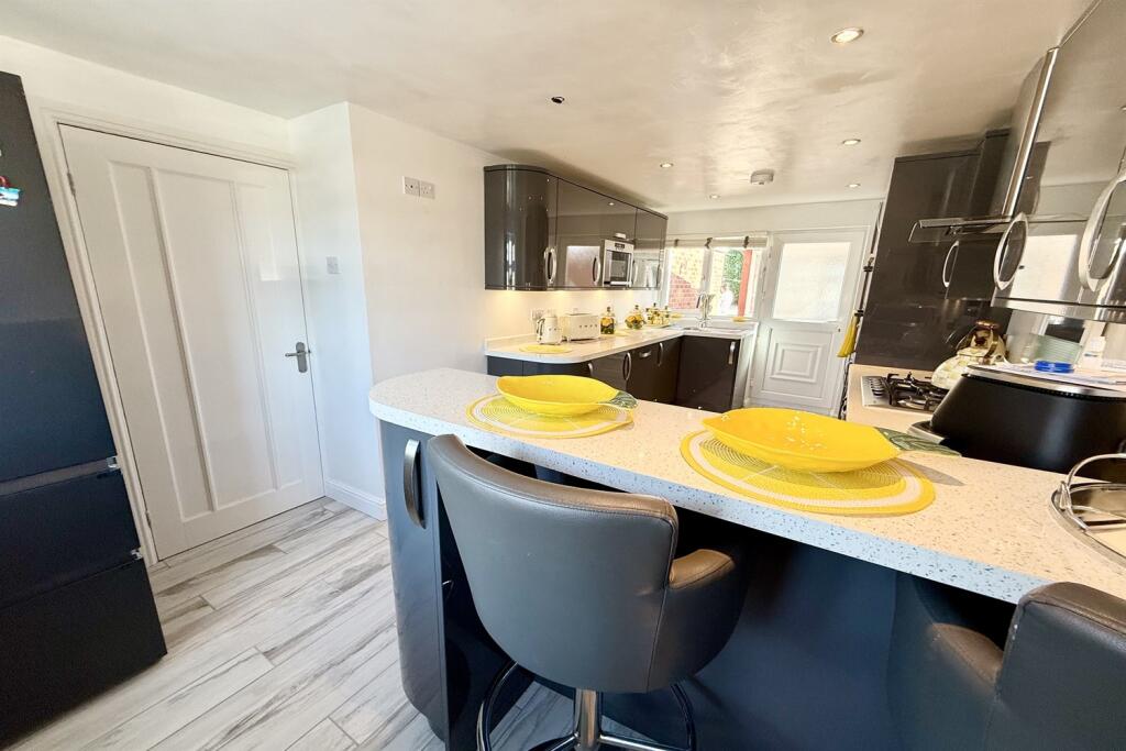Breakfast Kitchen