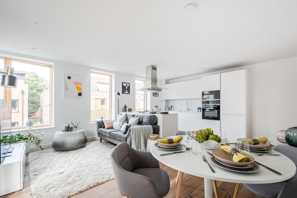 Blackburn House 23 - 4.jpg