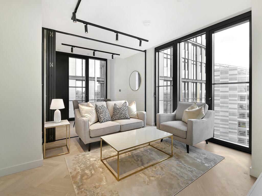 One Crown Place