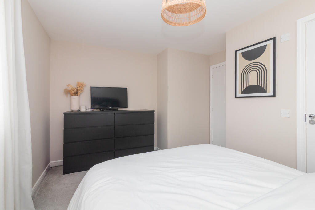 15 galbraith Avenue linwood-27