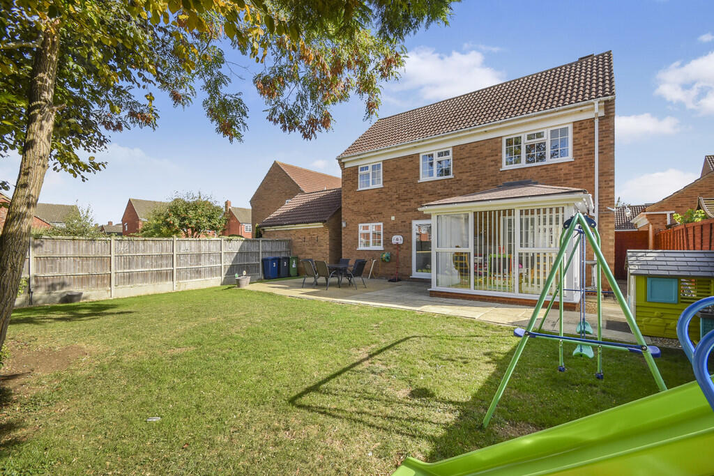 1573605_202509270...