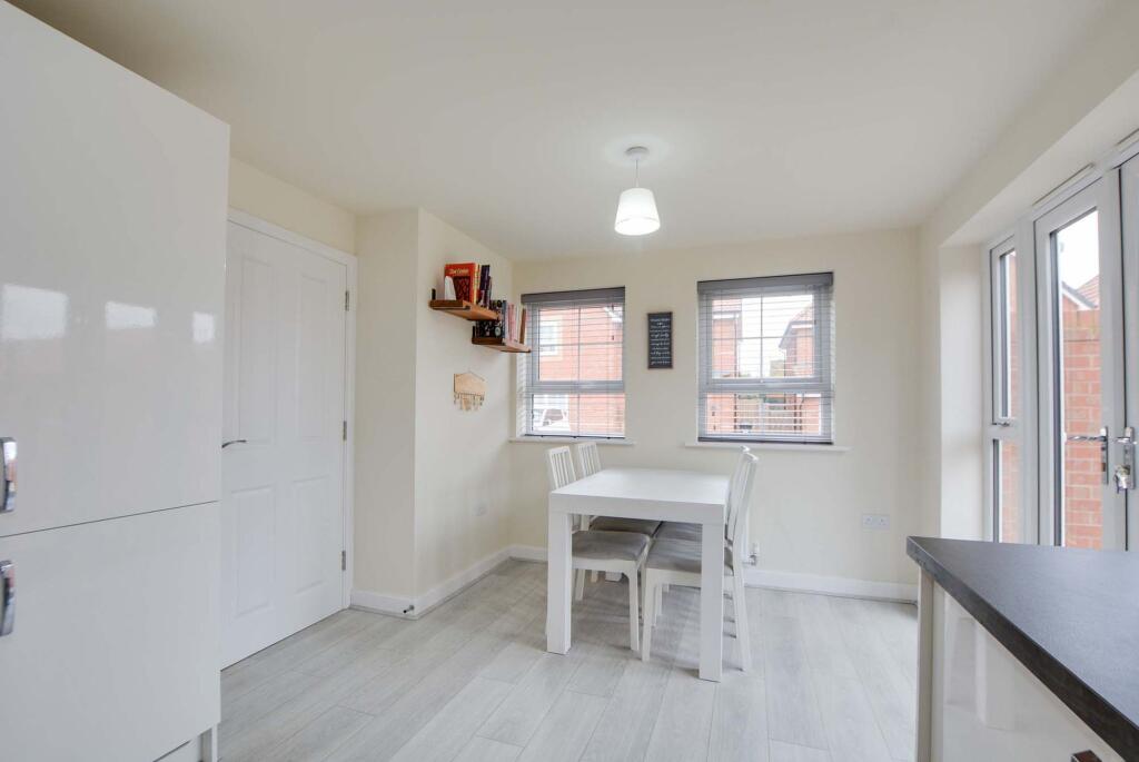 Open Plan Fitted Dining Kitchen