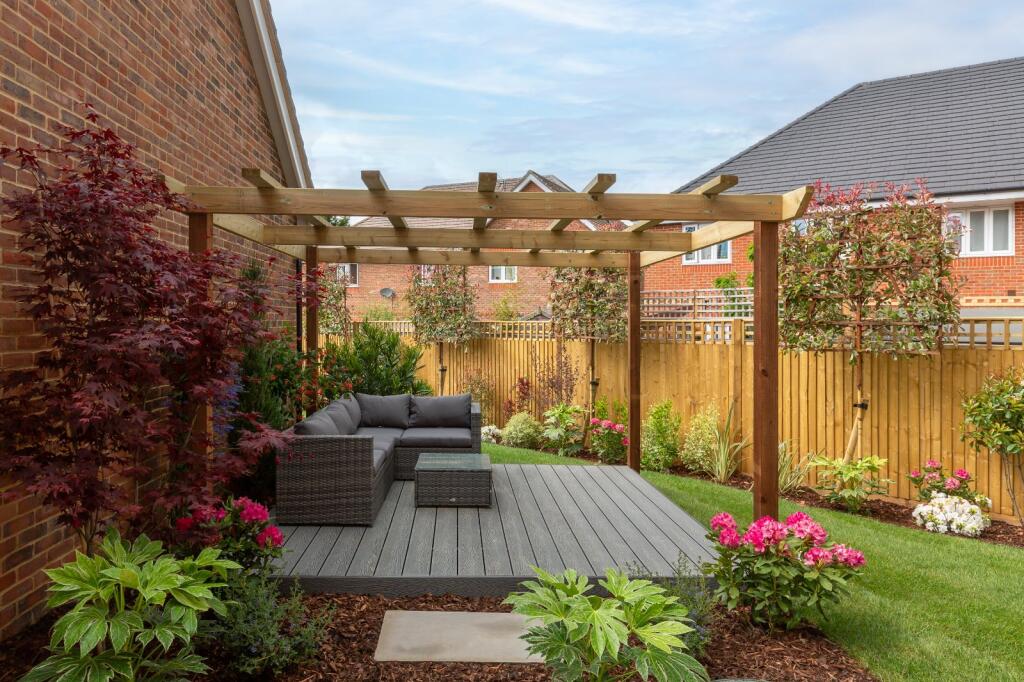 Show Home Garden