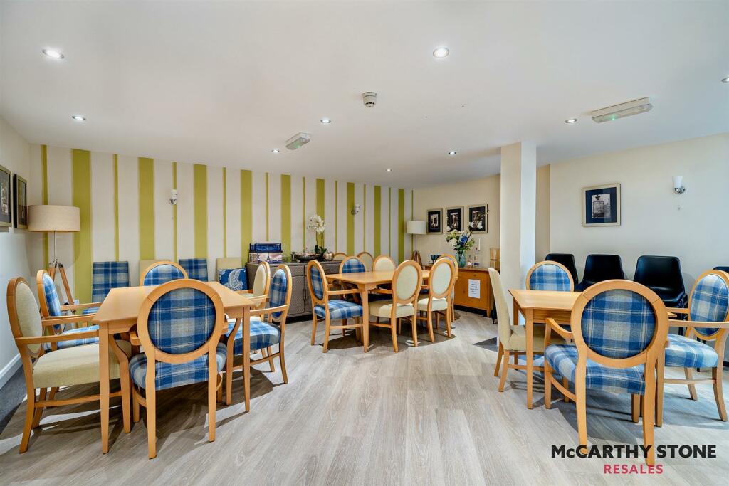 8602193-interior15-800.jpg