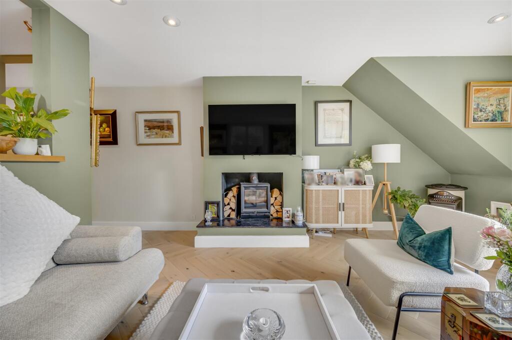 James_Anderson__Lower_Richmond_Road_London__SW14_7