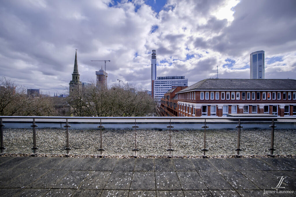 XT401985-HDR(3)