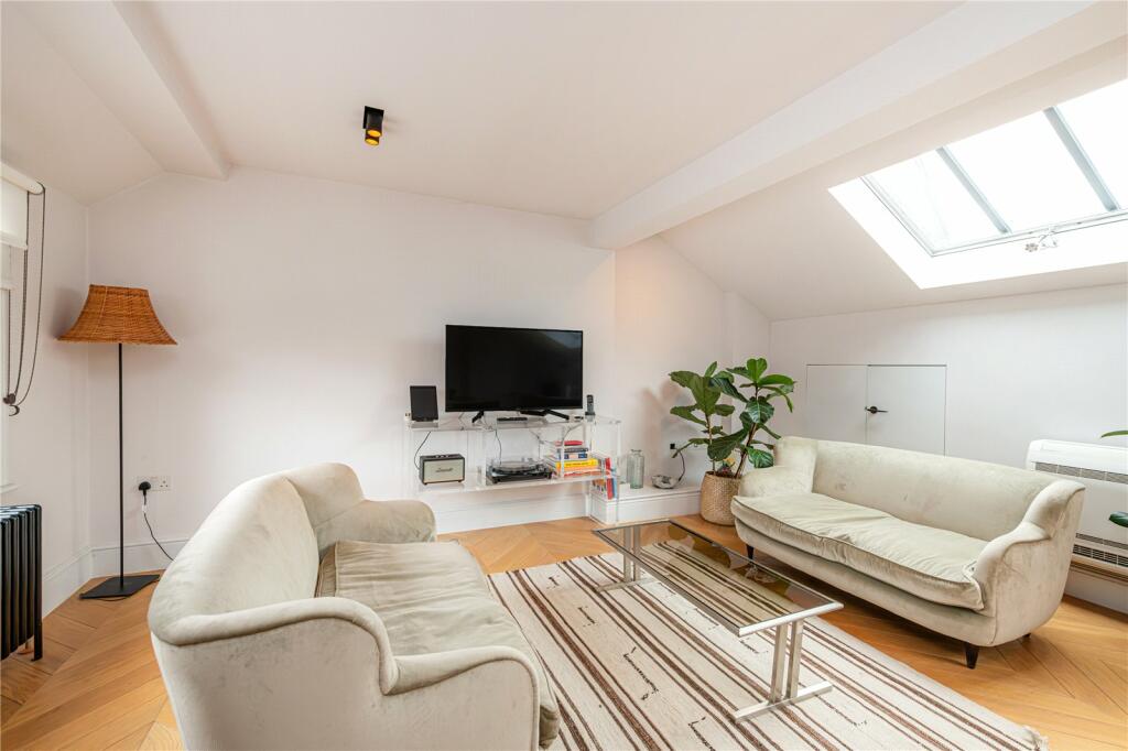 Sitting Room 2
