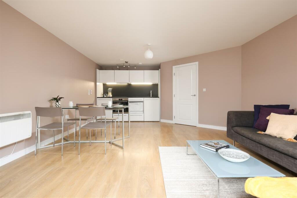 37 The Refinery 6.JPG