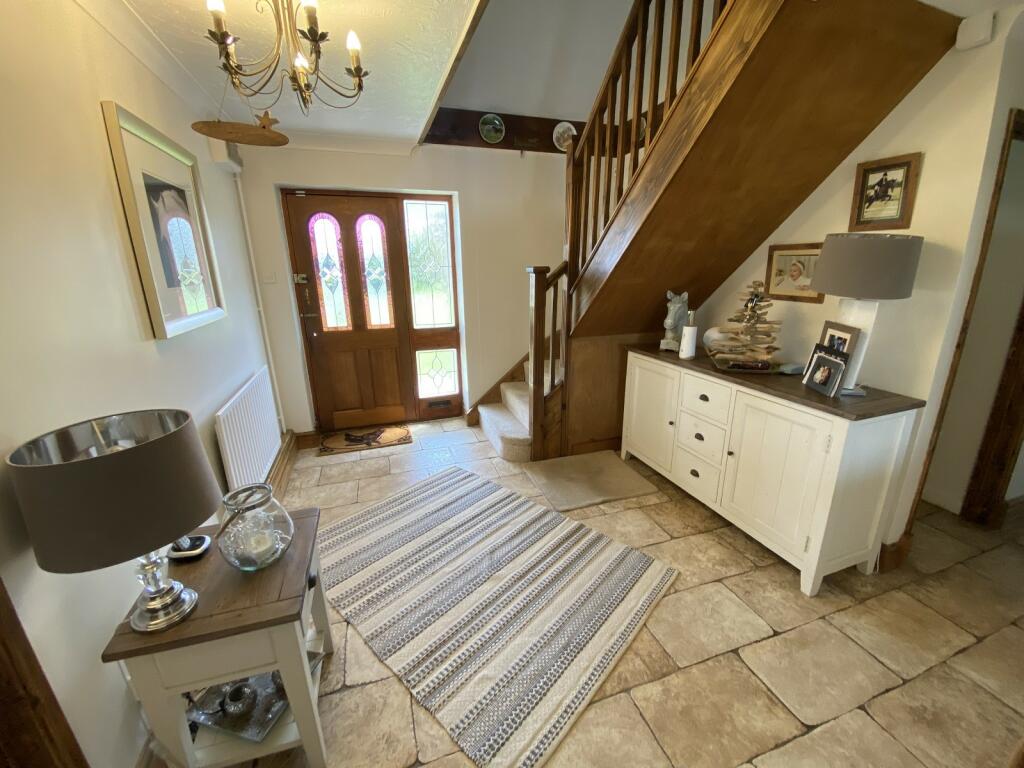 Hall area