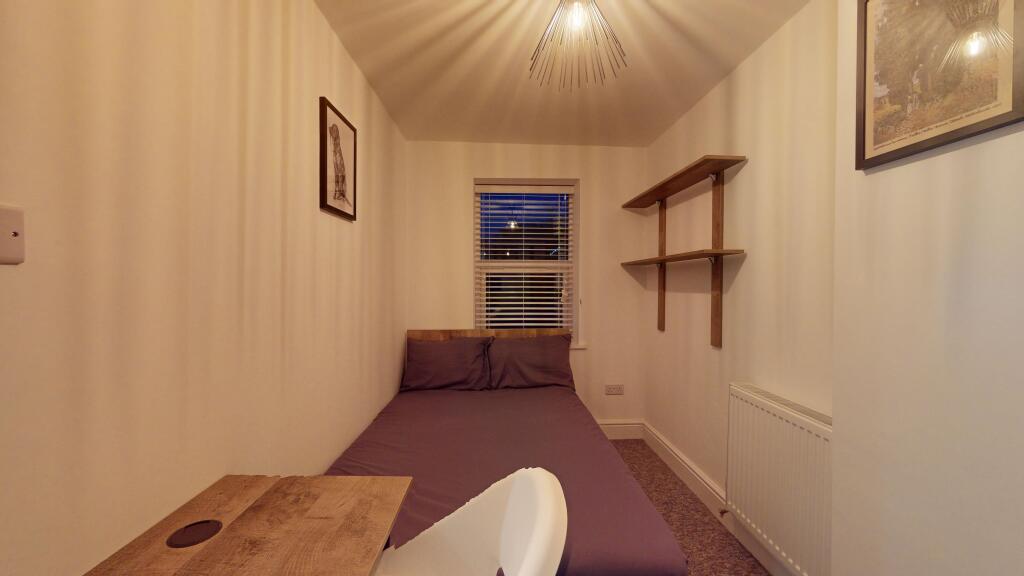2-Yew-Terrace-Claver