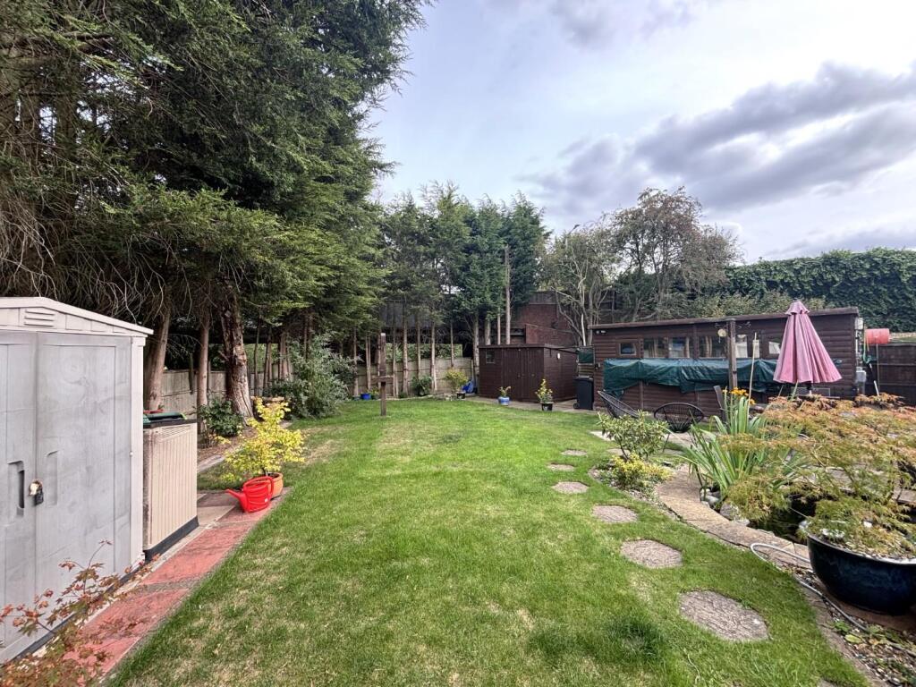 kingsford garden 3.jpg