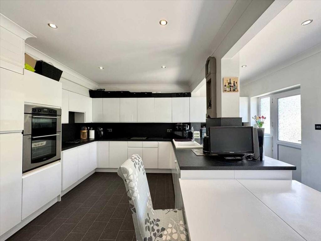 Ground Floor Bedroom