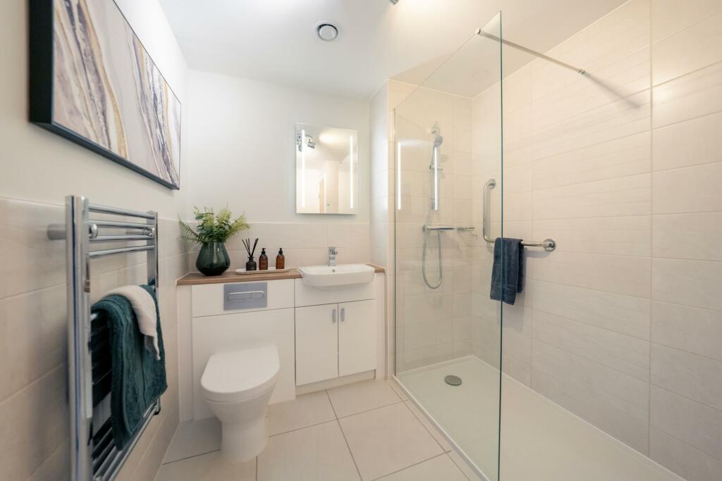 Stylish show apartment interiors 