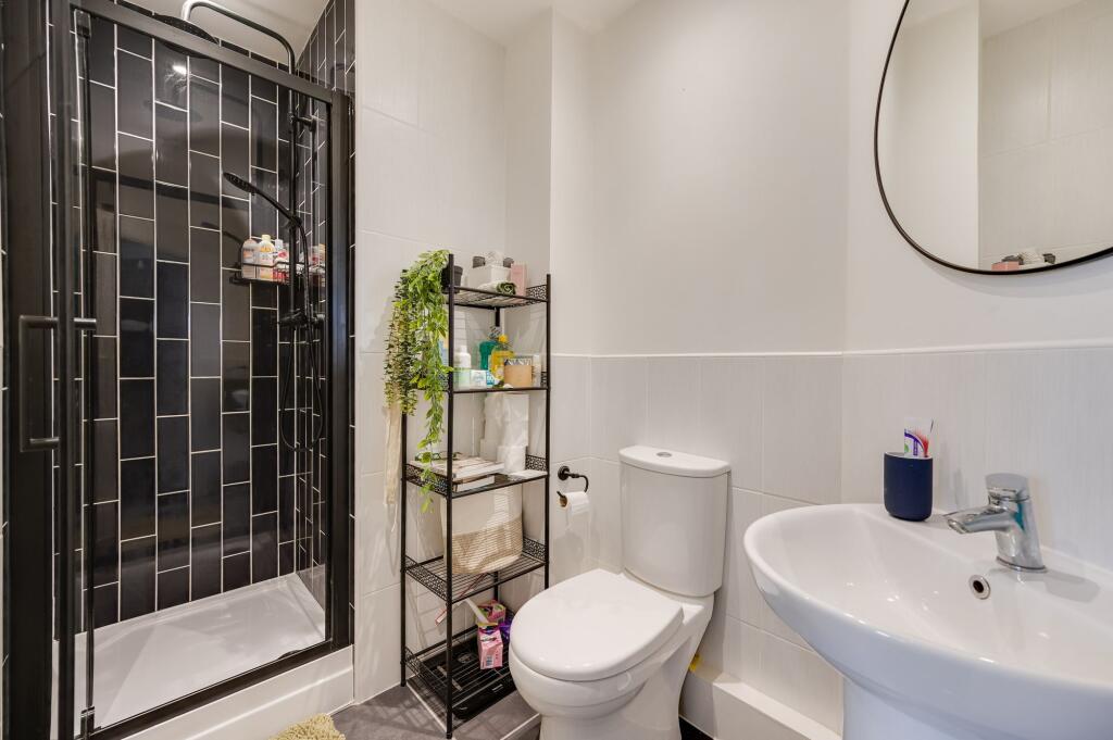 BEDROOMS AND BATHROOMS