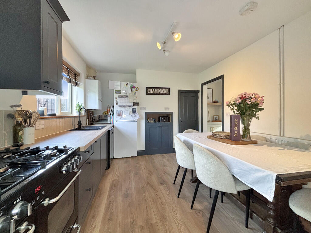 Kitchen/Dining Ro...