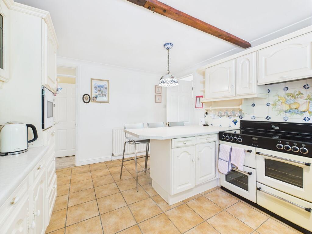 Kitchen/Breakfast Room
