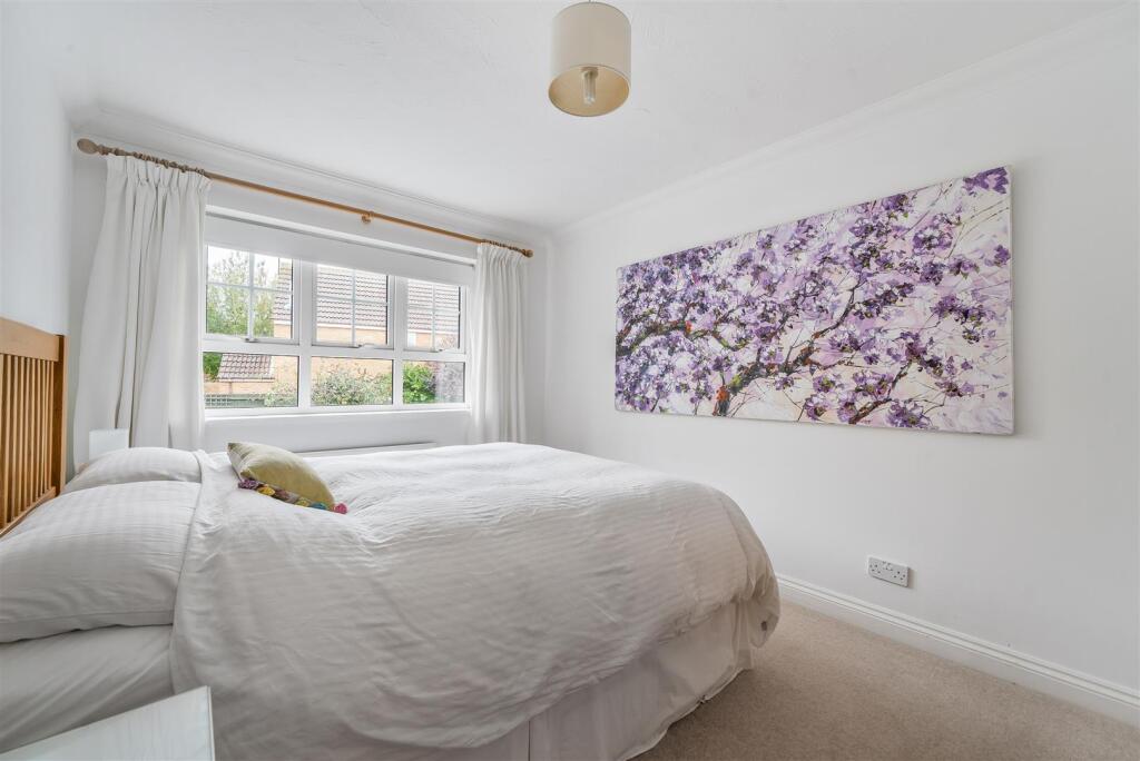 38 Graham Hill Road,Towcester