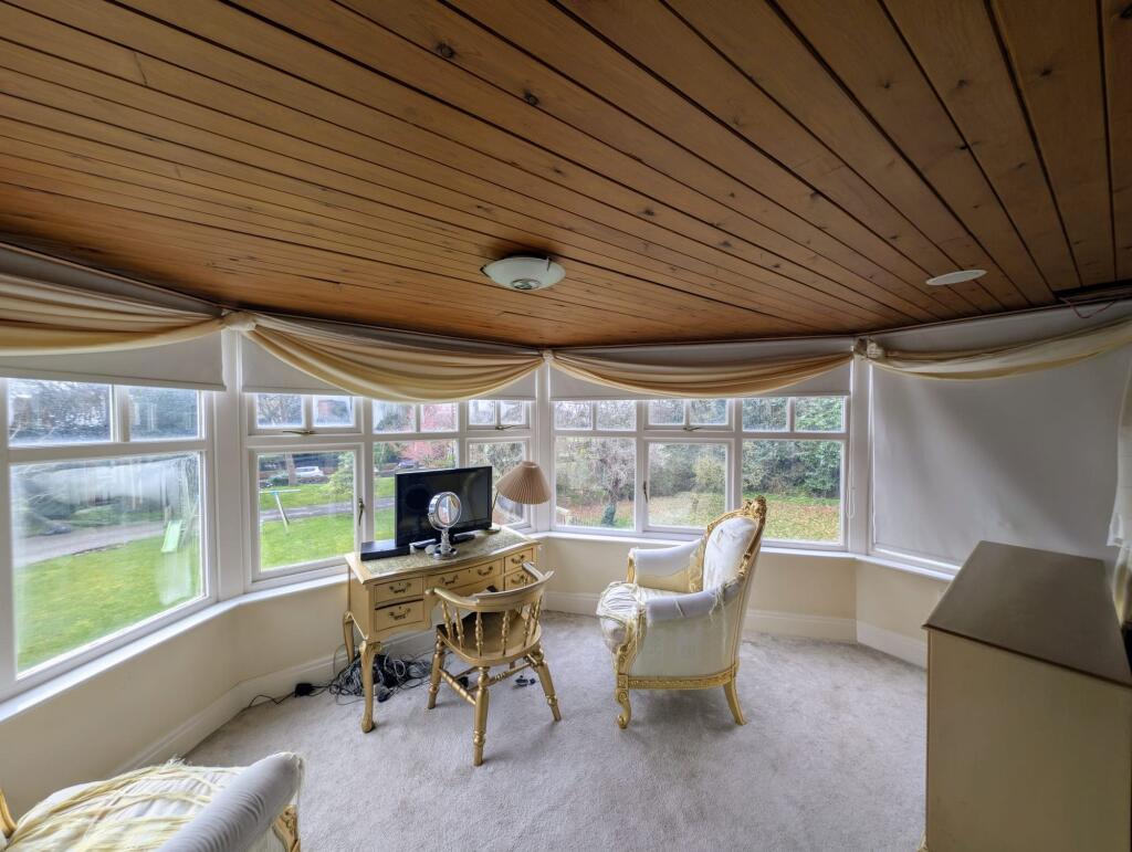 Master Bedroom Sun Room
