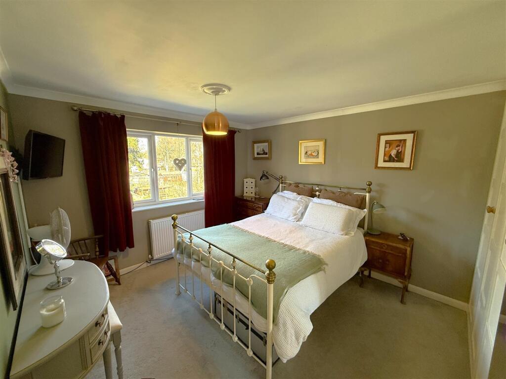 Bedroom 1A.JPG