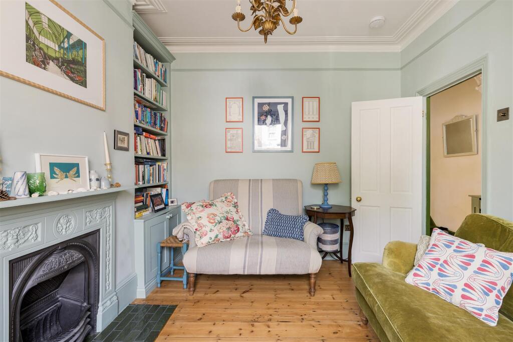 Trumpington Road, E7