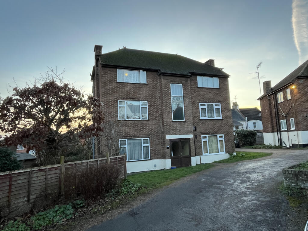 2 Sandford Court, Aldershot, Hampshire, GU11