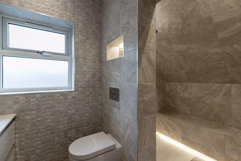 Bedroom 1 En-Suite