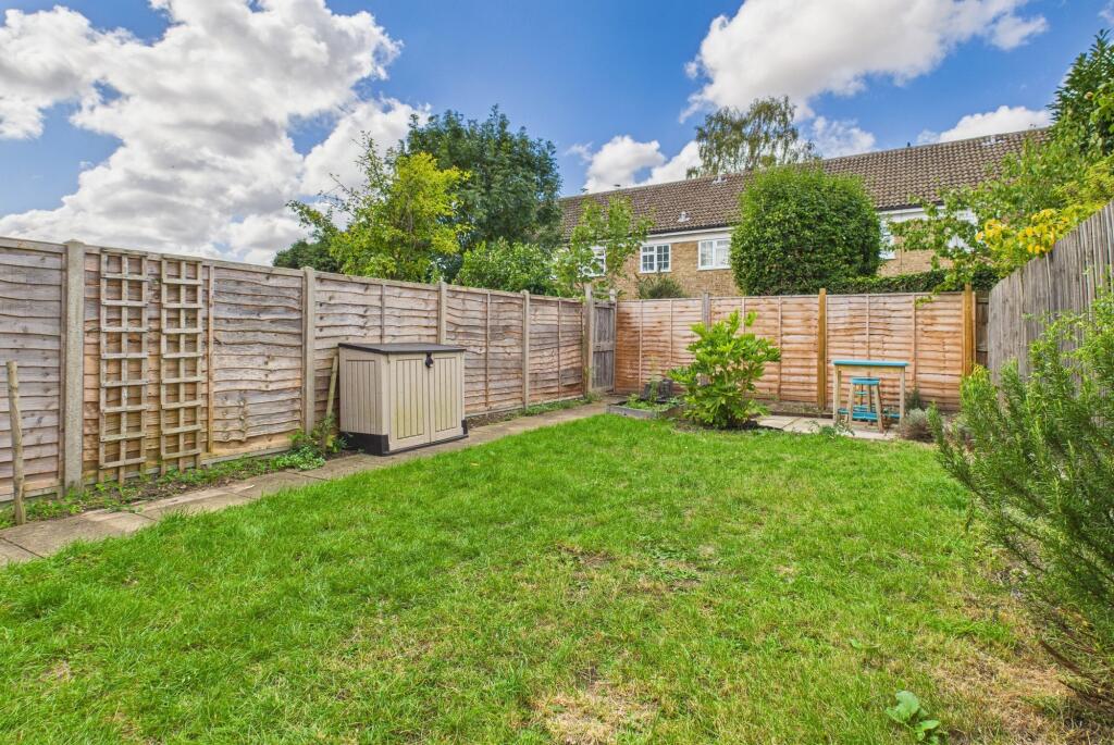 CAM02545G0-PR0495-STILL011