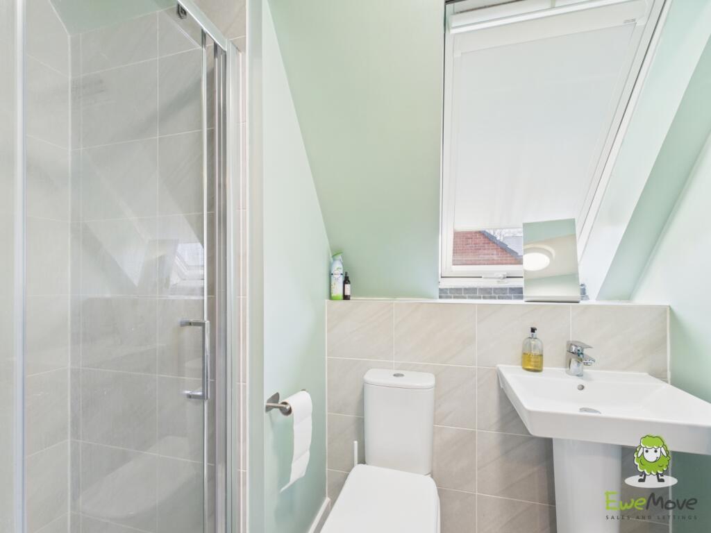 EweMove Estate Agents Basingstoke - Fairway Road 