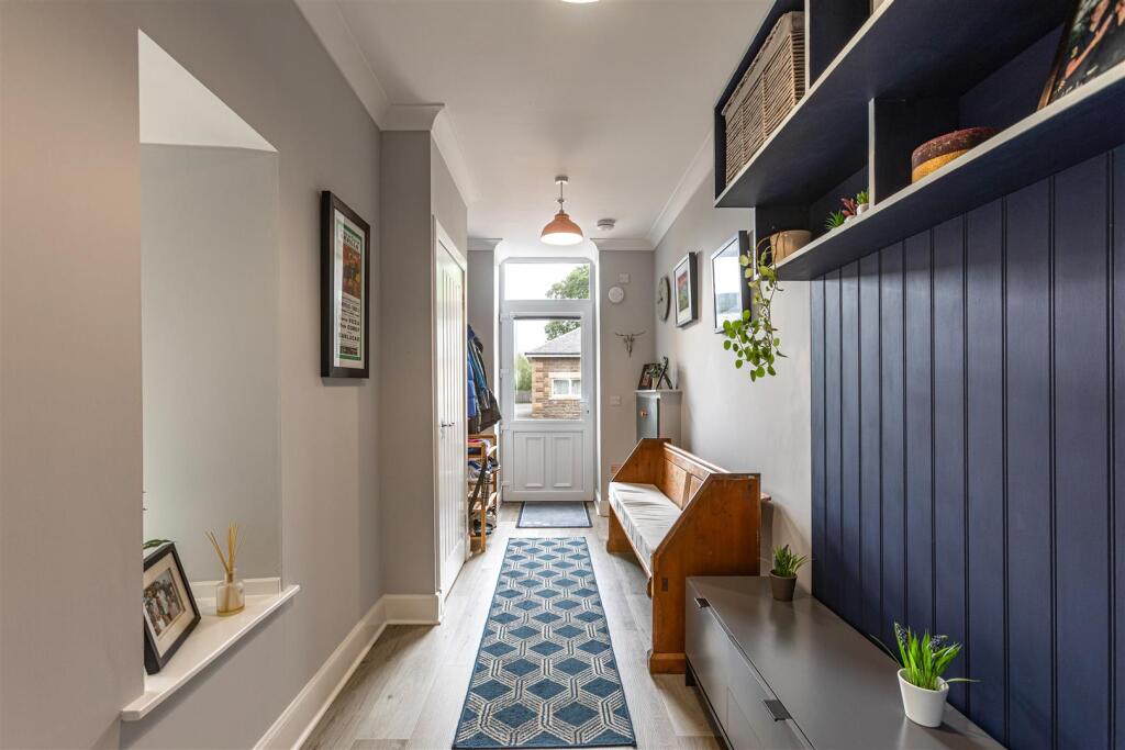 1 Lower Court Melrose 05.JPG