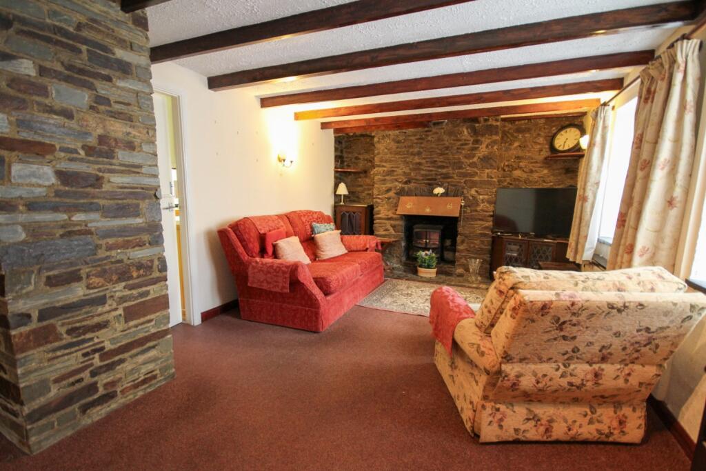 To Book A Viewing Call TPS Lostwithiel on 01208 87
