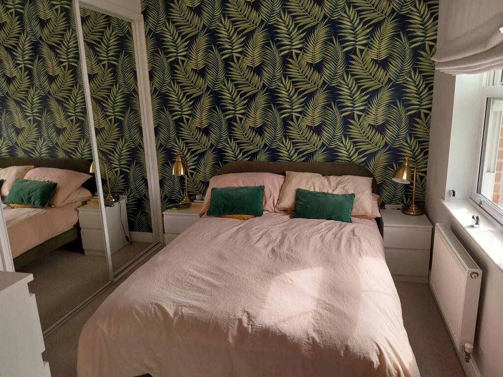 bedroom.jpg
