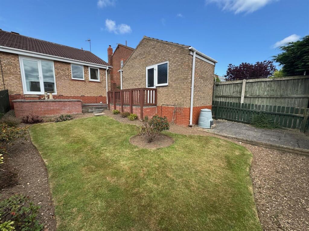Garden 2.jpg