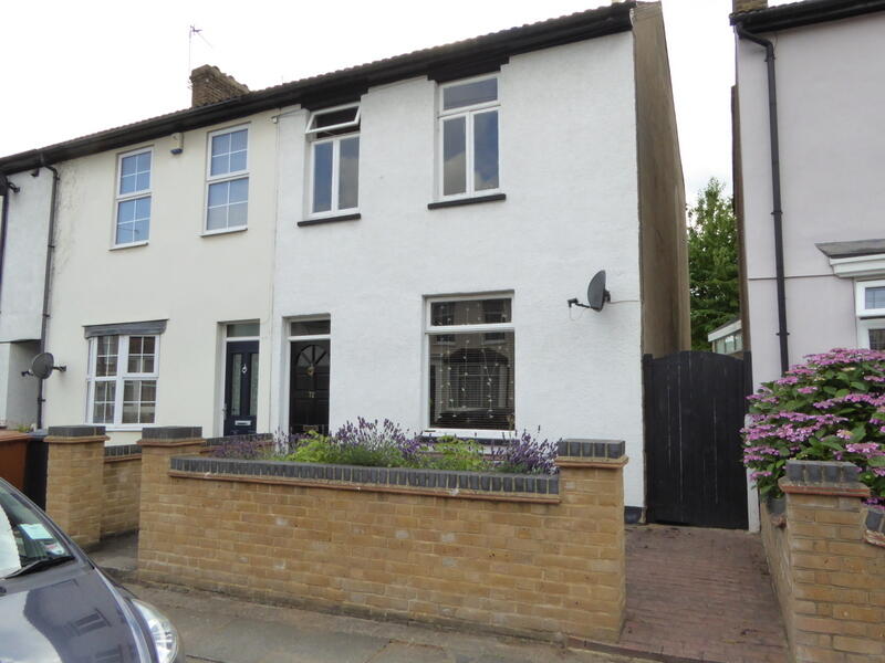 2 bed end terrace to rent Albert Road, Bexley DA5