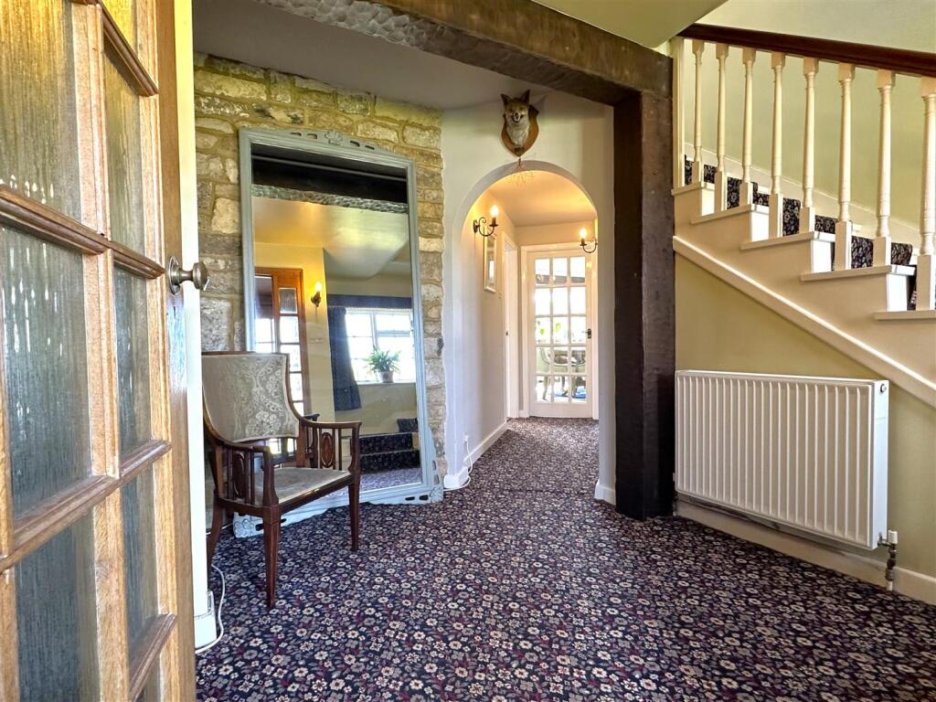 Inviting Reception Hall 610