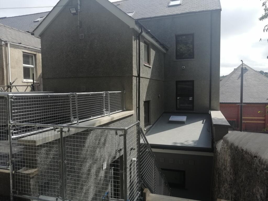 Photo 48