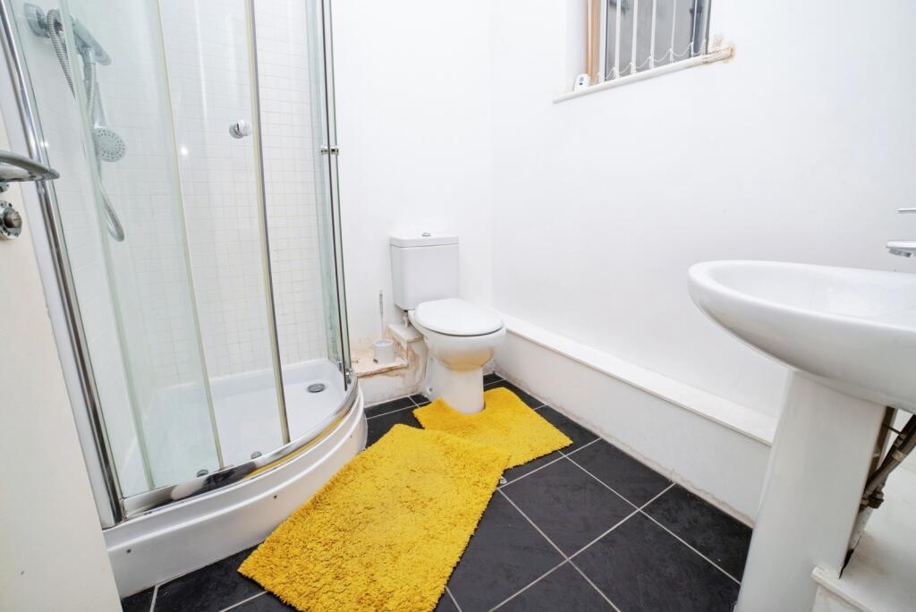 Ensuite Shower Room
