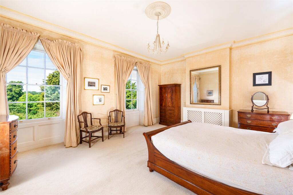 Prinicpal Bedroom