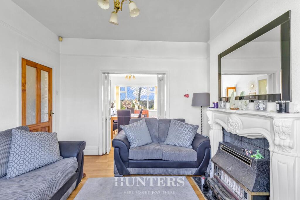 Higher Wood Street (5).jpg