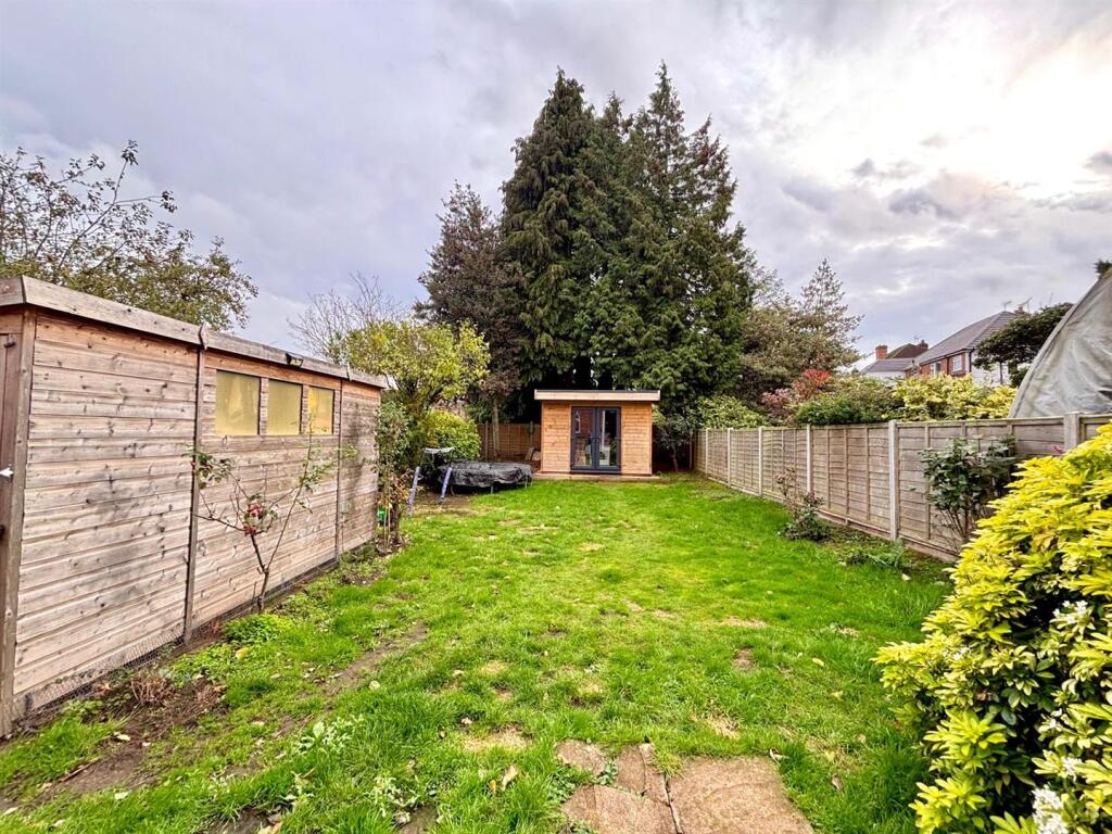 WhatsApp Image 2025-10-31 at 15.07.30_38f3158b.jpg