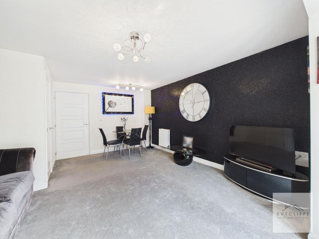 Living Room/Dining Room