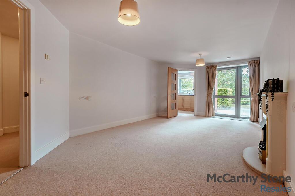 8662377-interior06-800.jpg