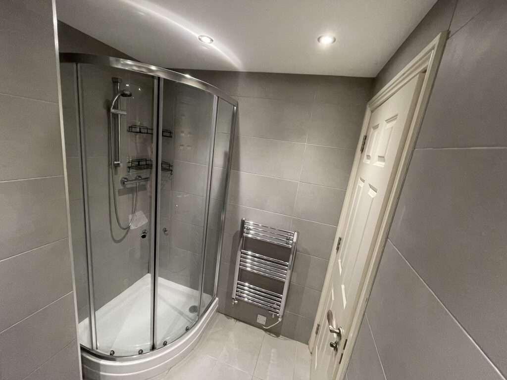Flat_2_St_James_Row