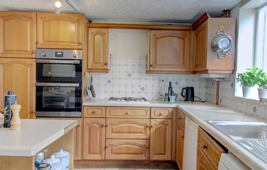 Kitchen 3