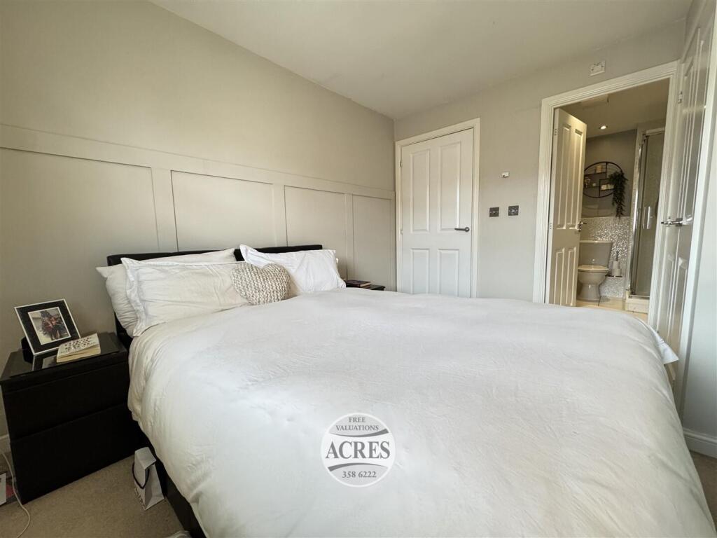 IMG_0423 (Large).jpg