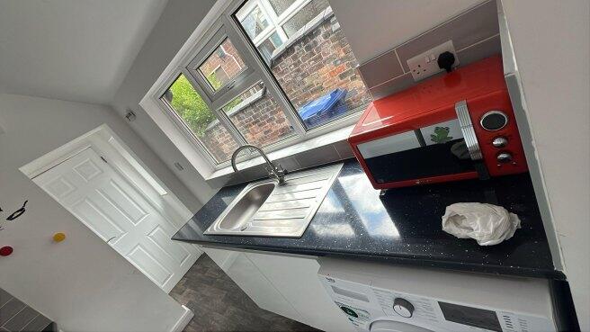 kinsey-street-st5-6jl-992357