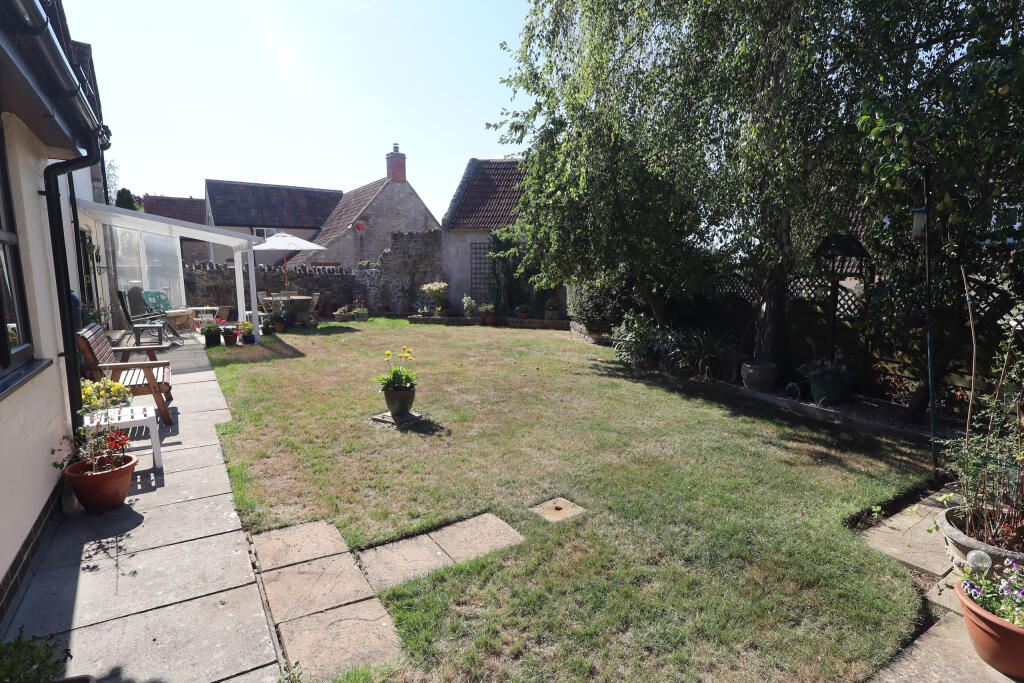 Rear garden