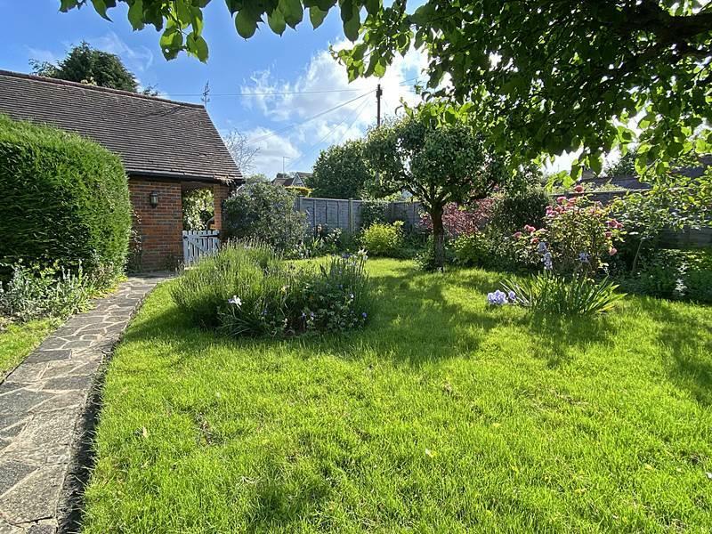 garden and garage.jpg